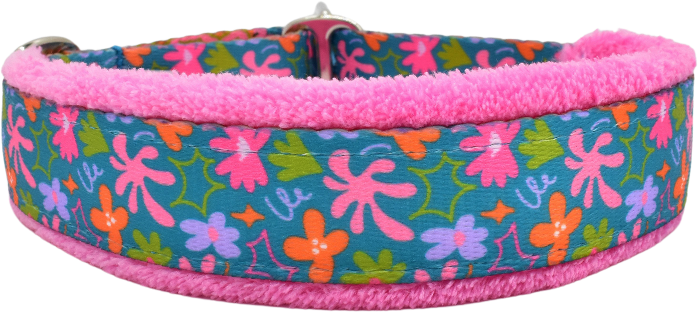 Whimsy teal and pink multicolor floral fleece-lined martingale-style limited slip dog collar by Fuzzywumpets.