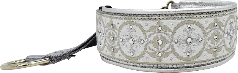 Moonlight Capulet white and champagne medallion circles European-crystal hidden prong collar by Fuzzywumpets.